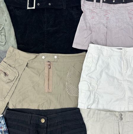 Y2K Mixed Grunge Mini Skirts (42 Pcs) F50