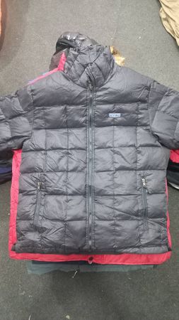 Mix Branded Puffers jackets (26) Pieces