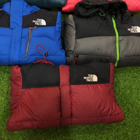 Branded The north face 700/800 puffer jackets
