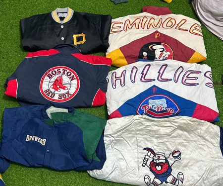 Branded starter jackets 16 pieces