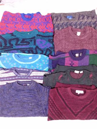 Vintage Printed Sweaters 20 Pcs