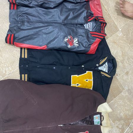 College Varsity Jackets 200 Pcs