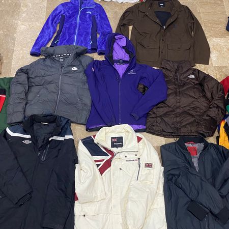 Branded Winters Jackets 200 Pcs