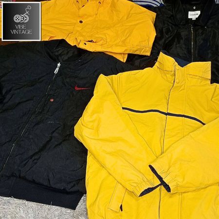 MIX BRANDED VINTAGE HEAVY JACKETS - 26 PCS