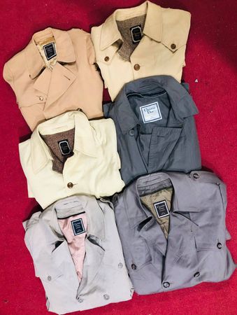 Christian dior trenchcoat 50 pieces