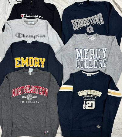 Champion sweatshirts 35 pieces