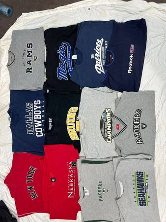 Custom handpick NFL, NHL, AND Rebook, Starter sweatshirts 58 pieces