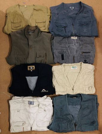 Utility Hunting Six Pockets Vests 9 Pieces