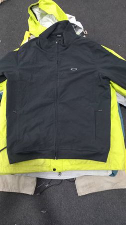 Oakley jackets & Pants (13) Pieces