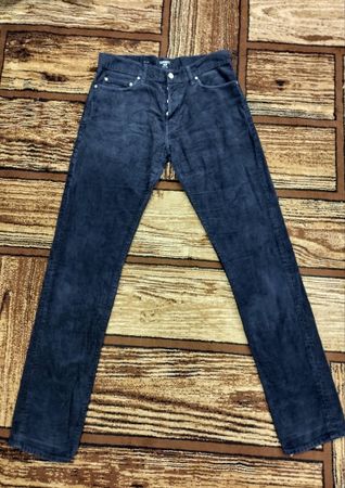 Carhartt, Dickies & Levi's 501 Pants - 22 Pcs