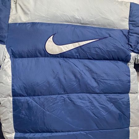 Nike Vintage Puffer Jackets 16 Pcs