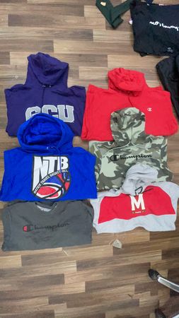 Champion Sweatshirts and Hoodies