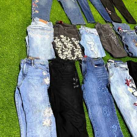 Y2K Embroidery Jeans