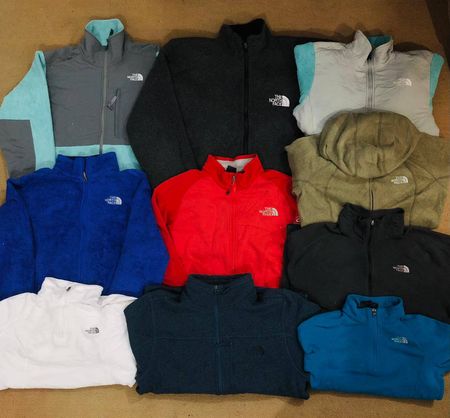The North Face Fleeces 30 pieces