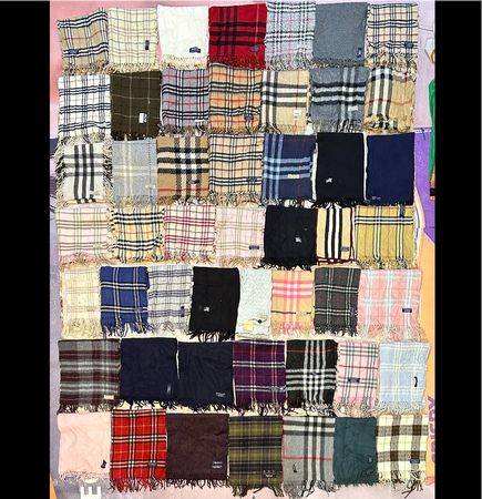 Authentic Burberry scarves 50 pieces