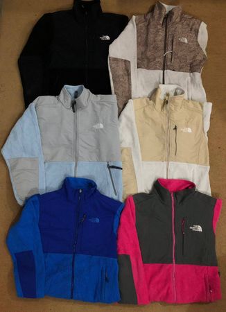The North Face Denali Fleeces TNF 20 Pieces Bundle