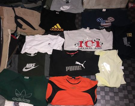 Mixed Brands Crewnecks - 34 pcs