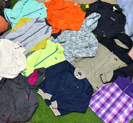 Nike / TNF Tracks 33-Pieces