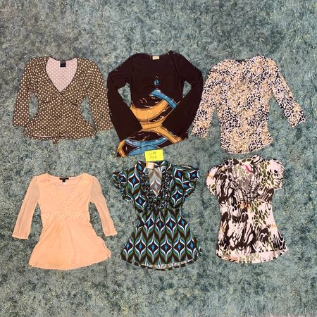 Y2K 2024 vintage Mix Tops. Re-loved cloths(GRV-12-006)