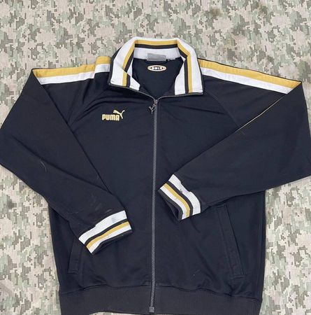 Puma track suit jackets 14 pieces