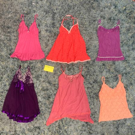 Y2K Victorias Secret Angel Fairy Top Mix

(GRV-12-016)