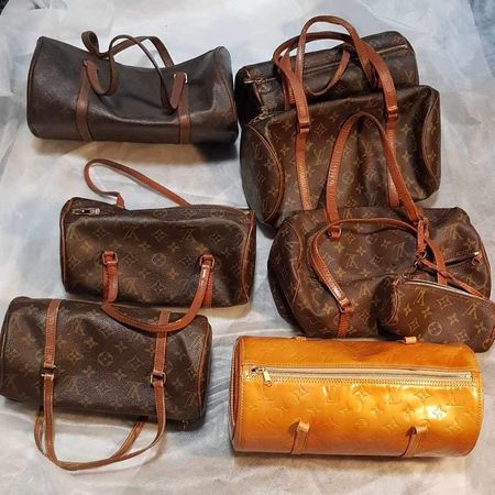 Louis Vuitton bundle set of 8