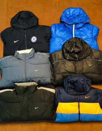 Nike puffer jackets 6 pieces