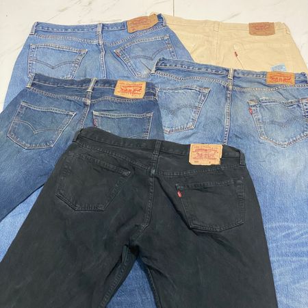 Levis 501 jeans 25 pieces