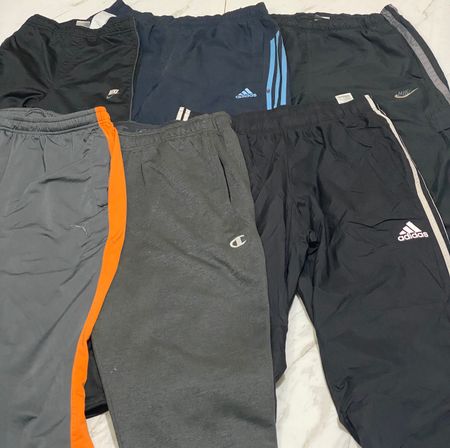 Sports trouser 50 pieces