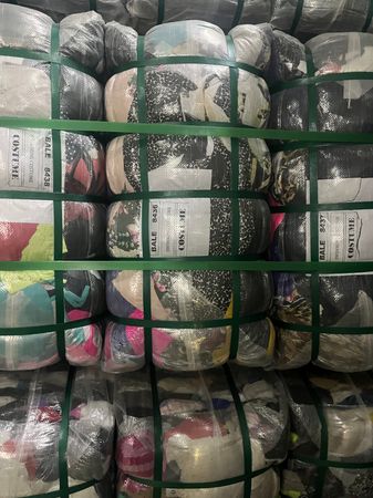 Ballots mélangés de marques et sans marque