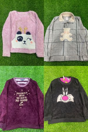 Y2K Branded Cartoon Sweatshirt, 13 pcs