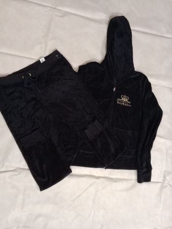 22 Sets of Juicy Couture Tracksuits