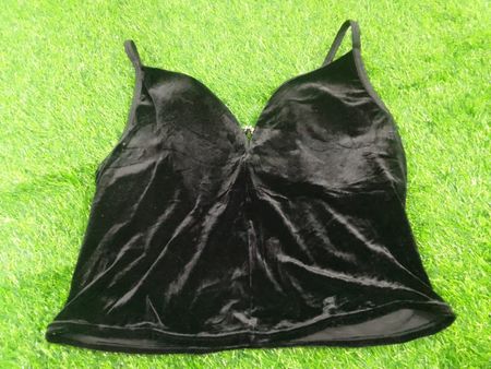 Camisoles Y2K cool et romantiques