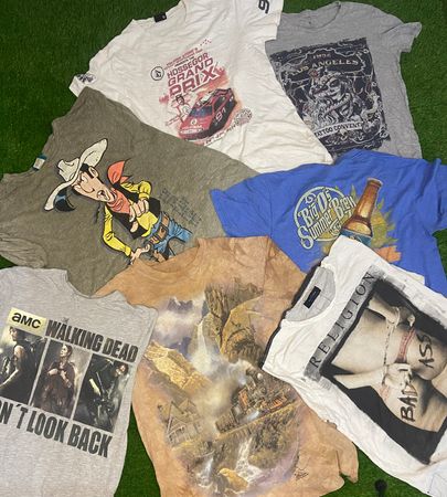 90s Printed T-Shirts