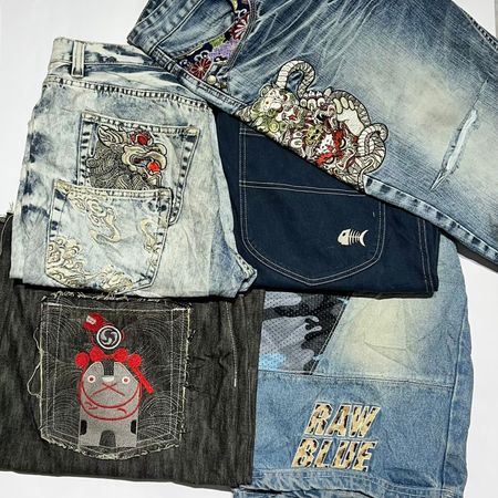 Y2k hip hop and japanese jorts/shorts