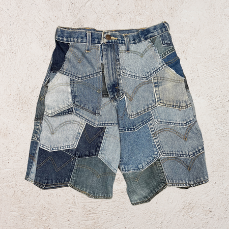 JUPE EN DENIM RETRAVAILLÉE SS24