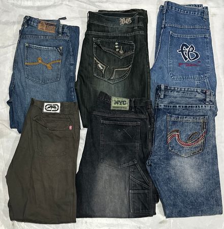 Hip Hop Jeans (Southpole, FUBU, Enyce, F.U.S.A.I, Timberland, Red Ape, Kani, Phat Farm, Damani Dada, Akademiks, Ecko, Rocawear, Tuff Jeans, Le Jean de, LR Geana, NYC, Demolition, Blue Gear, Ka:cess, Guess, Rock & Roll)