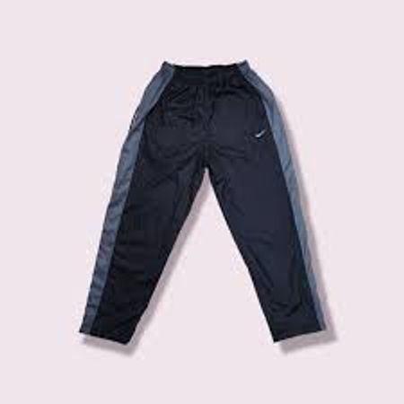 Pantalons de survêtement de marques mélangées