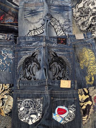Jeans Brodés Japonais 20 pièces