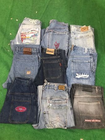 Mix baggy jeans