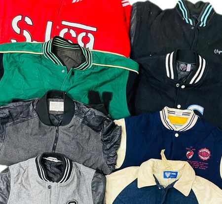 Collegejacken 17 Stück