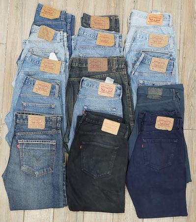 Branded Levi's Jeans 501 - 15 Pieces