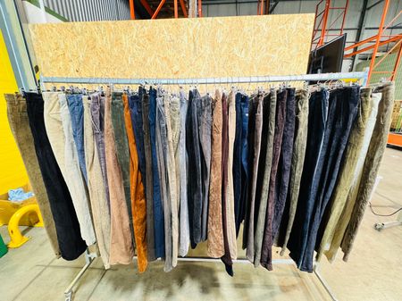 Pantalons en velours côtelé mixtes de marque / non marqués (VK-T2-003)