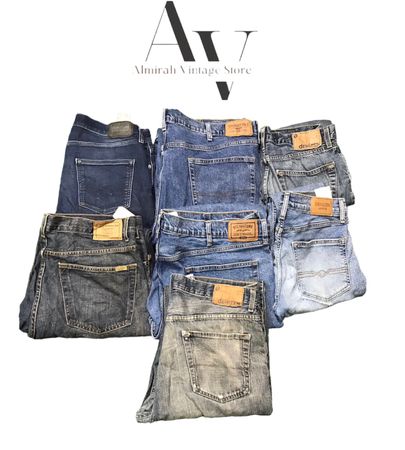 Levis jeans 17 pcs