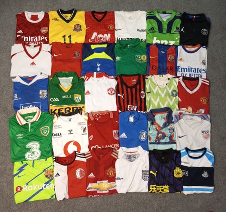 Football Jerseys T-Shirts 64 pcs
