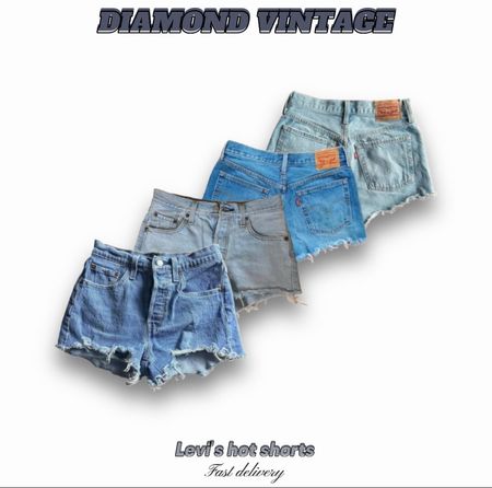 Levi's Hot Shorts 100 Piece