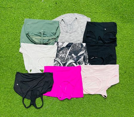 Lululemon tank top 10 pcs