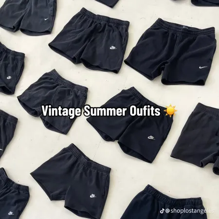 Shorts in stile nike riadattati