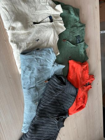 Polo RL Quarter Zip Sweaters - 32 pcs