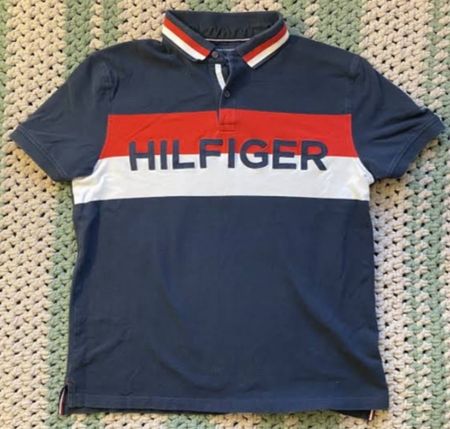 トミー・ヒルフィガー Tシャツ